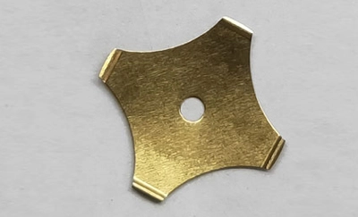 Koepelschakelaar versus geleidend rubber, mechanisch